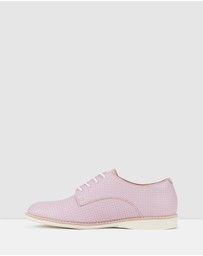 Rollie - Derby Embossed Shoe