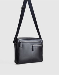 Evity - Ezra Leather EW Zip Satchel