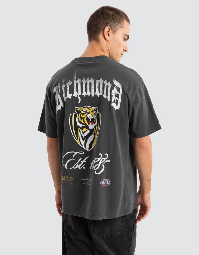 Nena & Pasadena - Richmond Vintage Goth Tee