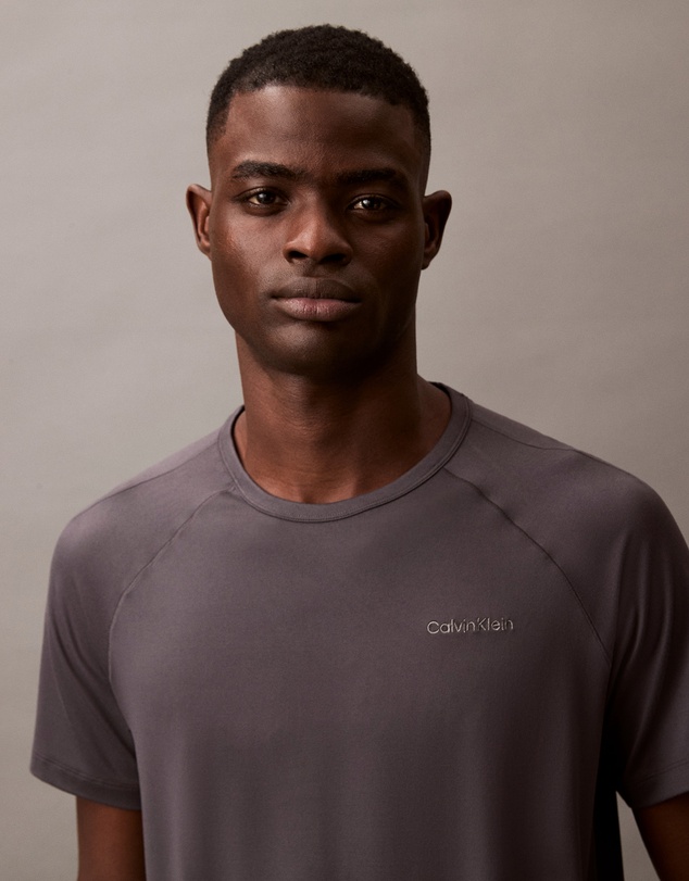 Calvin Klein - Soft Stretch Sport Crewneck Tee