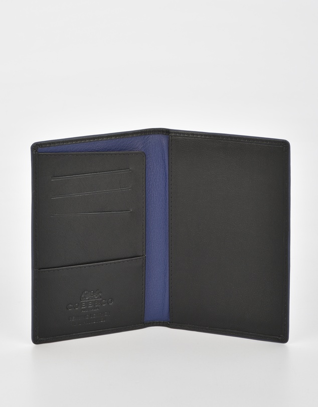 Cobb & Co - Billy Two Tone Leather RFID Passport Holder