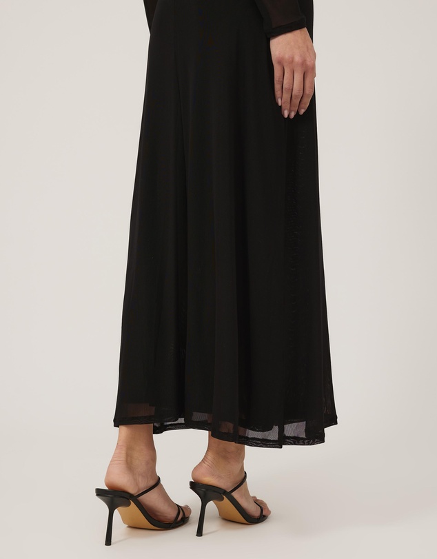 Tussah - Mia Off Shoulder Midi Dress