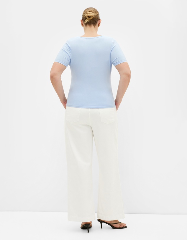 City Chic - Everyday Scoop Tee
