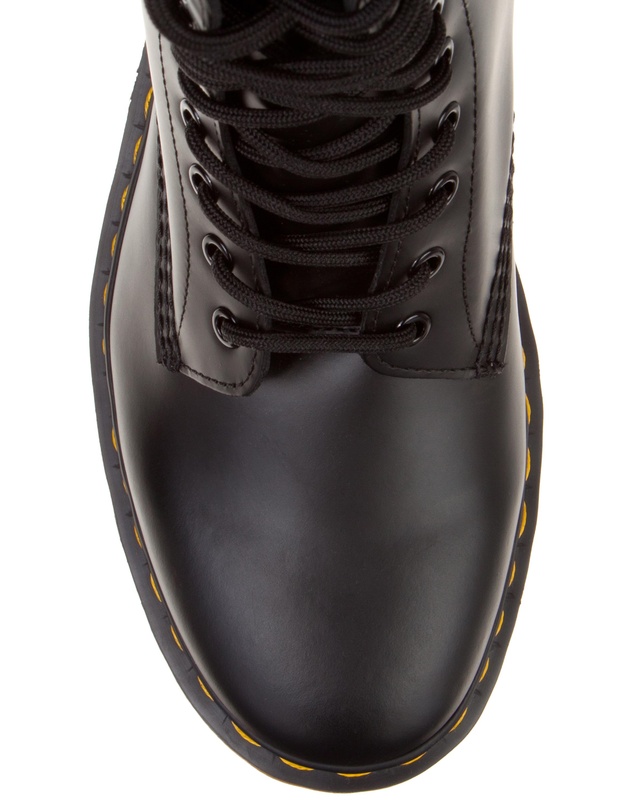 Dr Martens - 1490 10 Eye Lace-Up