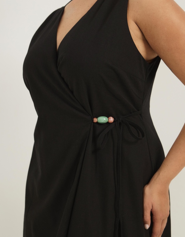 Atmos&Here Curvy - Chloe Midi Wrap Dress With Bead Detail