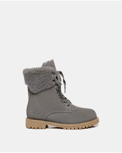 EVERAU - Australian Shepherd Ugg Mina Cow Suede Upper Martens