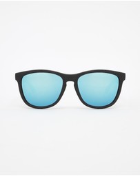 Hawkers Co - HAWKERS - Carbono Spotted Blue Chrome ONE Sunglasses for Men and Women UV400