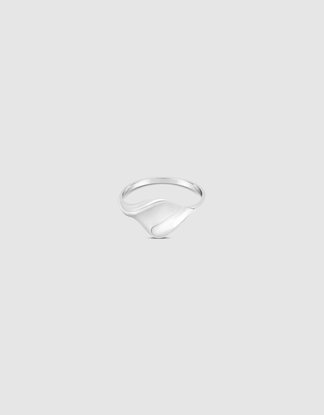 Ichu - Fine Concave Ring