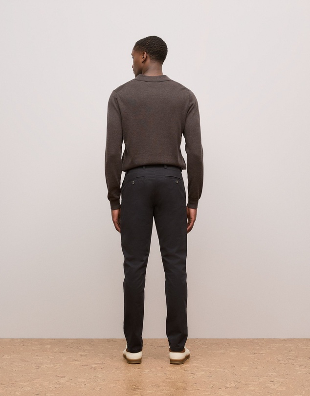 Trenery - Slim Fit Chino in Black