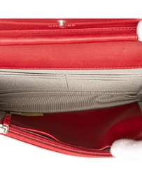 Pre-Loved by Azura Reborn - Pre-Loved chanel Chain Wallet Leather Crossbody