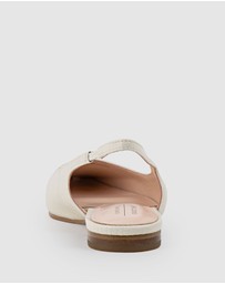 Edward Meller - ELIANA Chiselled Slingback