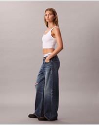 Calvin Klein Jeans - Low Rise Baggy Jeans