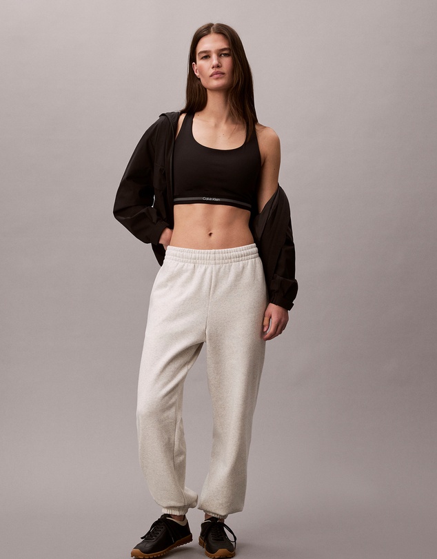 Calvin Klein - Quick-Dry Medium-Impact Sports Bra