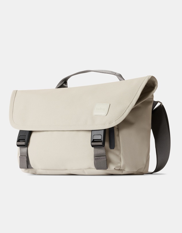 Bellroy - Classic Messenger 8L - Gaming Edition