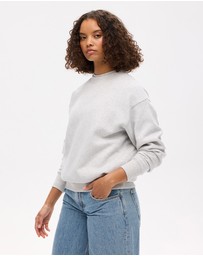Superdry - Essential Logo Crew Sweat