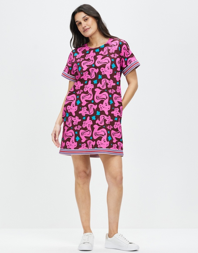 The Social Outfit - Sports Raglan Dress - Storyteller