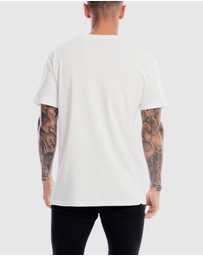 DVNT - Saint Tee