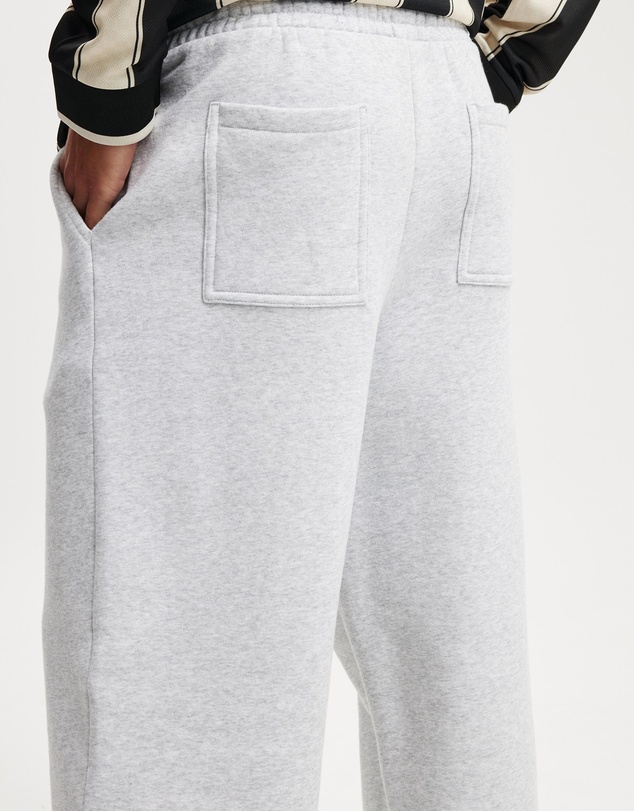 Cotton On - Super Baggy Track Pant
