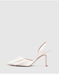 LANA WILKINSON - Leandra Satin Pump