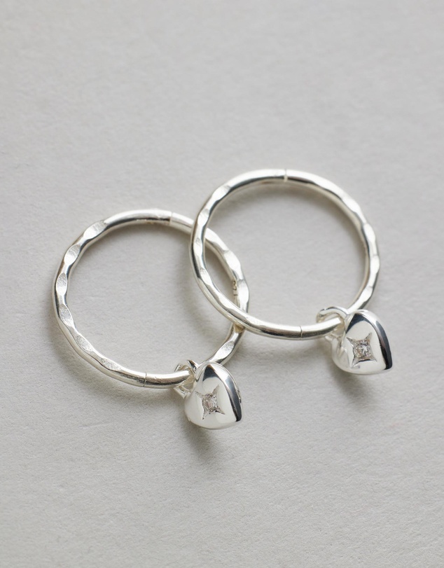 SAINT VALENTINE - Mini Heart Hoops - Silver