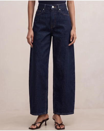 Forever New Petite - Emma Petite Mid Rise Barrel Jeans