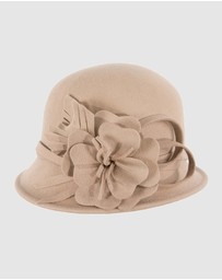Max Alexander - Winter Felt Beige Cloche Hat