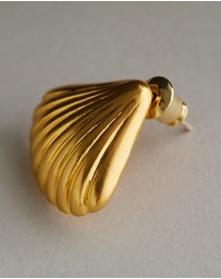 Native Sol - Tanah Shell Earrings