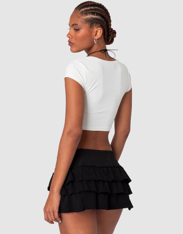 EDIKTED - Ricki Cropped T Shirt