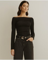 Atmos&Here - Gathered Off Shoulder Top