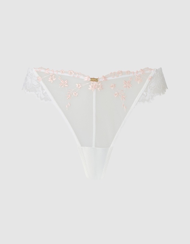 KBX - Hallie Thong