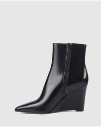 LANA WILKINSON - Flynn Wedge Boot
