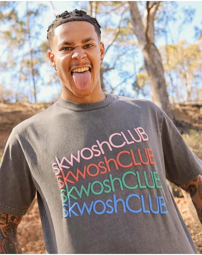 Skwosh - Quatro Regular Tee In Carbon
