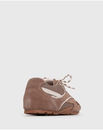 Betts - Alta Suede Leather Sneakers