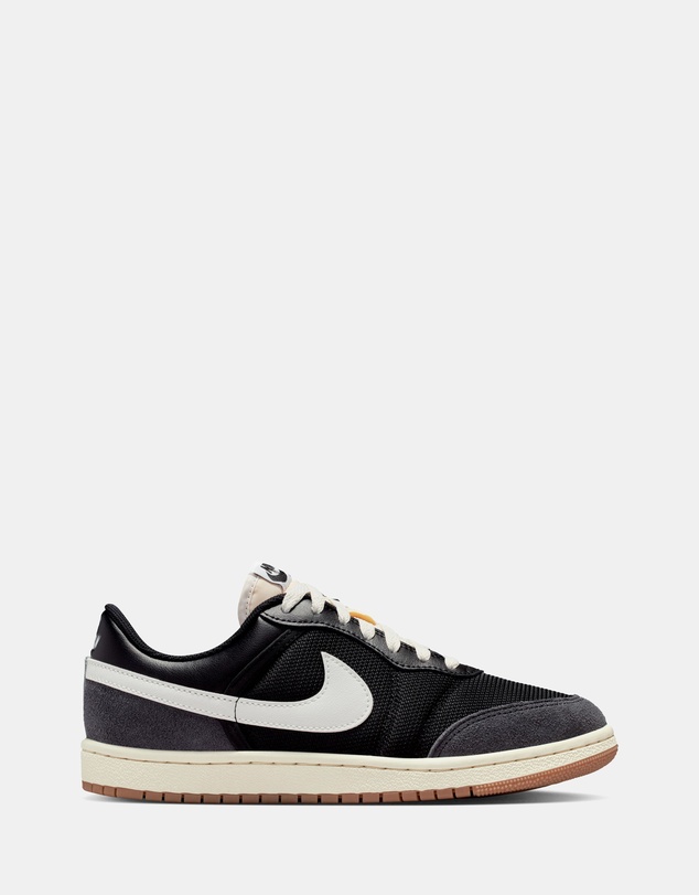 Nike - Air Jordan Skyline Low - Women's