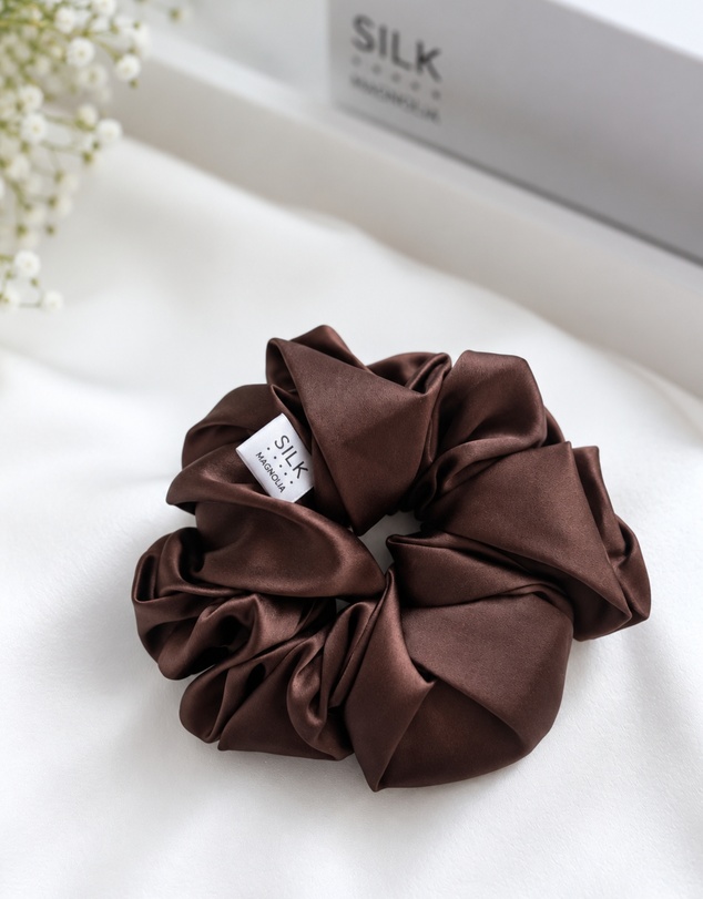 SILK MAGNOLIA - Mulberry Silk XL Scrunchie