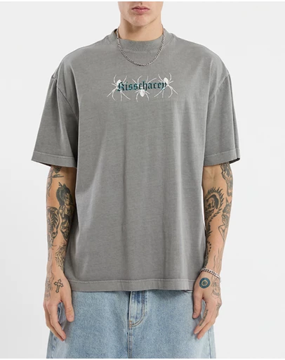 Kiss Chacey - Creep Street Tee