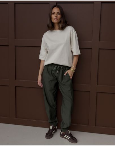 Neutral