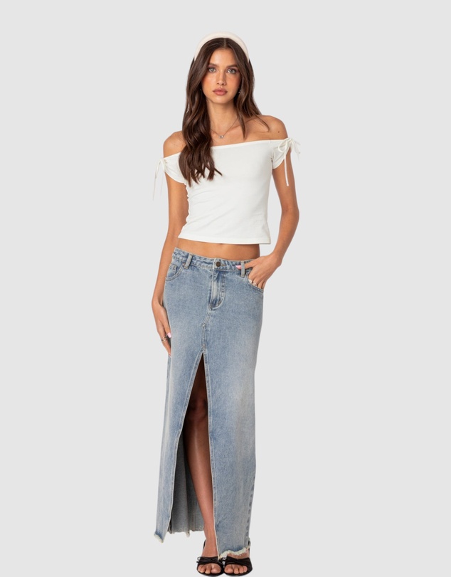 EDIKTED - Jess Off Shoulder Top