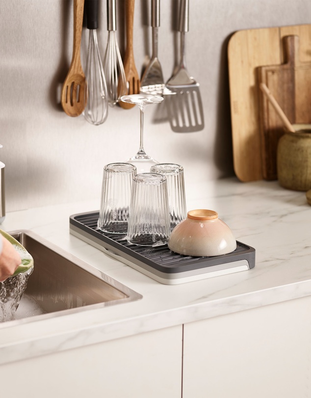 Joseph Joseph - Tier™ Expandable Draining Board (Grey)