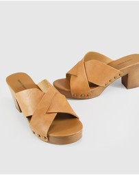 Belle & Bloom - Midtown Clog Mule - Tan