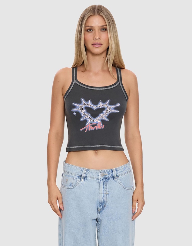 Thrills - Burning Hearts Base Tank
