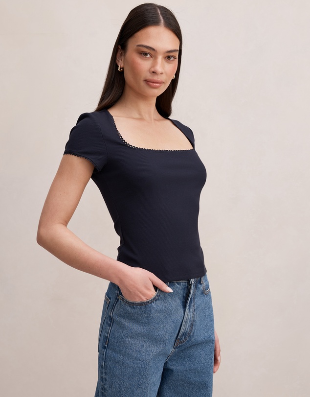 Forever New - Esther Scoop Neck Trim T-shirt