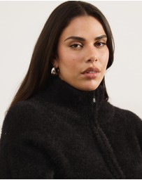 Atmos&Here Curvy - Cia Half Zipper Fluffy Turtleneck Sweater