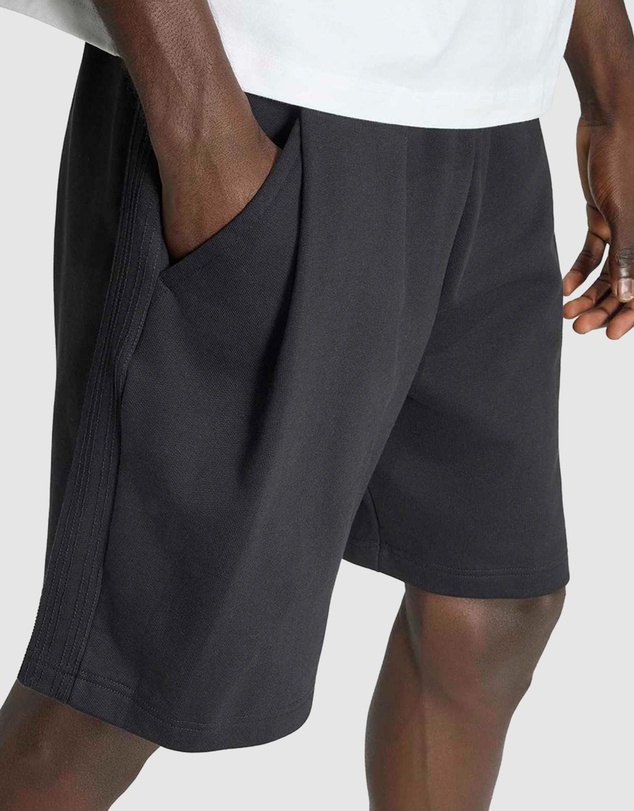 adidas Originals - Premium Essentials Shorts
