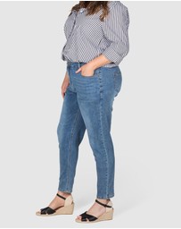 Love Your Wardrobe - Lottie Mid Wash Jeans