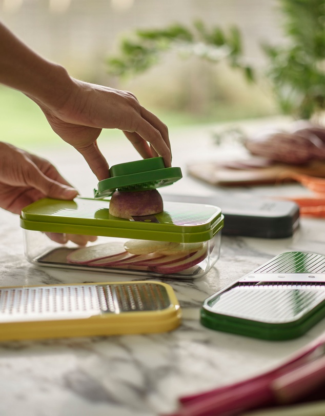 Joseph Joseph - Multi-Prep™ Compact 4-in-1 Chop, Grate and Slice Set (Multicolour)