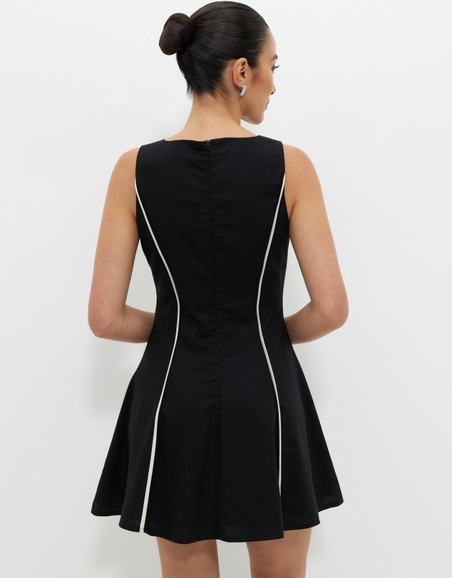 Calli - Oliviah Sleeveless Mini Dress