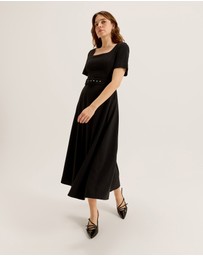 Review - Toulon Dress