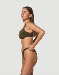 Form and Fold - The Triangle Underwire D-G Top