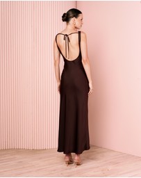 Azzurielle - Georgie Low Back Maxi Dress
